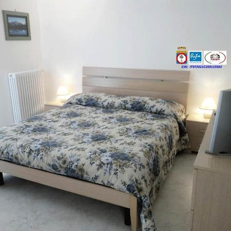 Bed and Breakfast "Il Giardino Di Niu" Palombaio Exterior foto