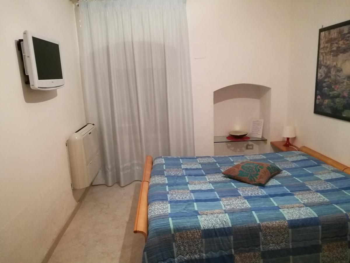 Bed and Breakfast "Il Giardino Di Niu" Palombaio Exterior foto