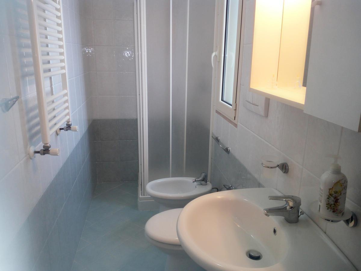 Bed and Breakfast "Il Giardino Di Niu" Palombaio Zimmer foto
